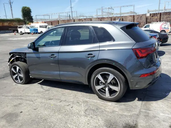 WA1FAAFY5N2112518 2022 AUDI Q5 - Image 2