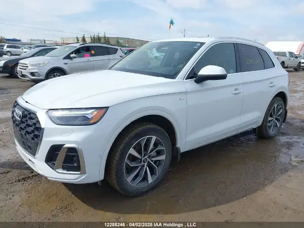 WA1FAAFY5P2171569 2023 AUDI Q5 - Image 2