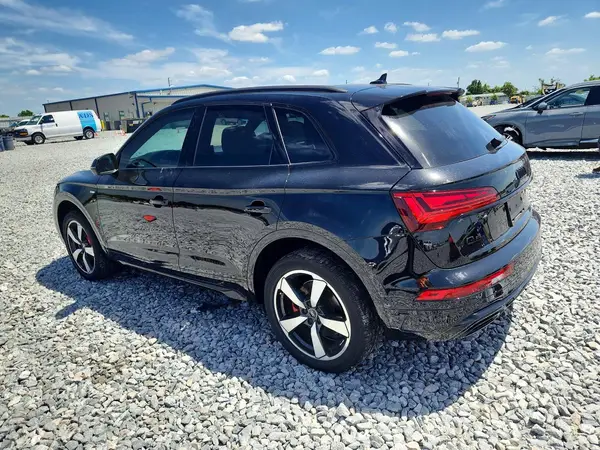 WA1FAAFY5R2004826 2024 AUDI Q5 - Image 2