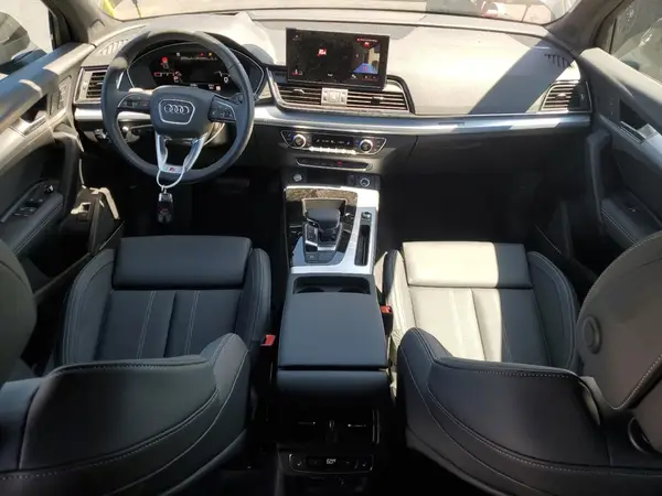 WA1FAAFY5S2049173 2025 AUDI Q5 - Image 8