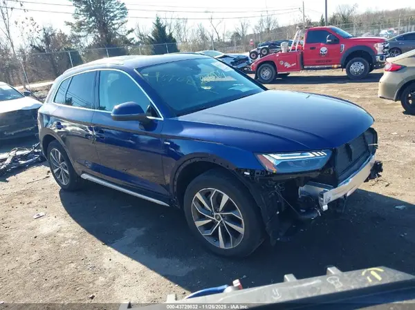 WA1FAAFY6P2163173 2023 AUDI Q5 - Image 1