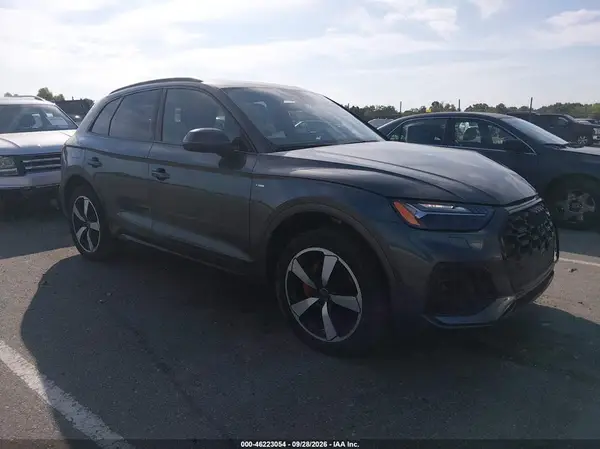 WA1FAAFY7R2115331 2024 AUDI Q5 - Image 1