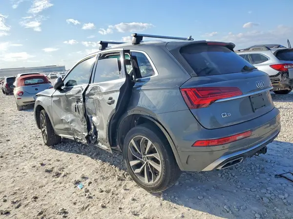 WA1FAAFY8P2016210 2023 AUDI Q5 - Image 2
