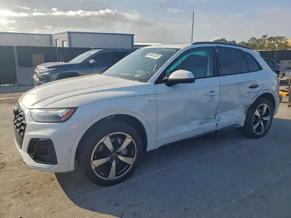 WA1FAAFY8P2153759 2023 AUDI Q5 - Image 1