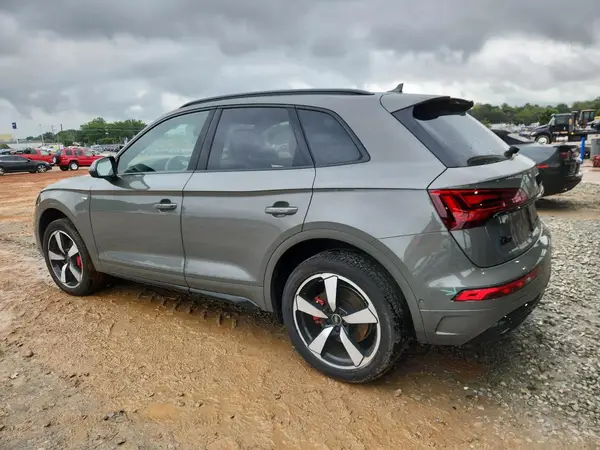 WA1FAAFY8R2015108 2024 AUDI Q5 - Image 2