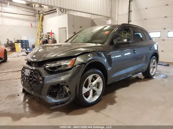 WA1FAAFY9P2099856 2023 AUDI Q5 - Image 2