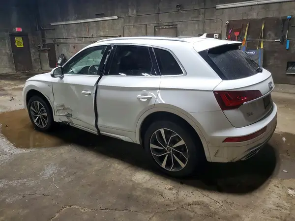 WA1FAAFY9P2163992 2023 AUDI Q5 - Image 2