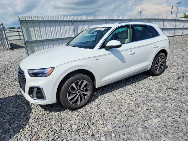 WA1FAAFYXN2027268 2022 AUDI Q5 - Image 1