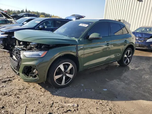 WA1FAAFYXN2044880 2022 AUDI Q5 - Image 1