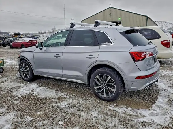 WA1FAAFYXP2175309 2023 AUDI Q5 - Image 2