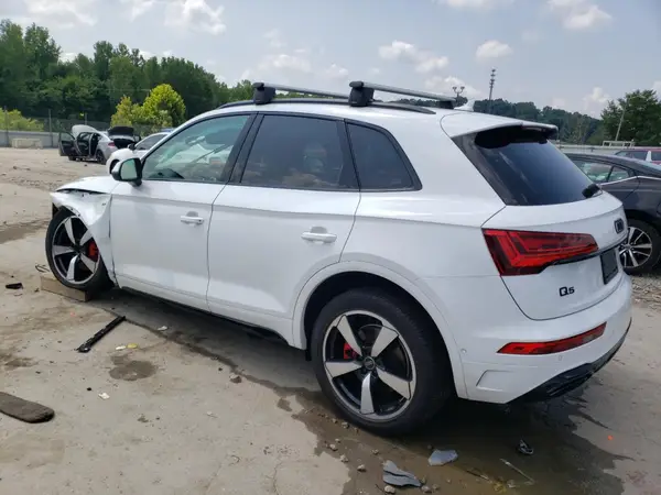 WA1FAAFYXR2151174 2024 AUDI Q5 - Image 2