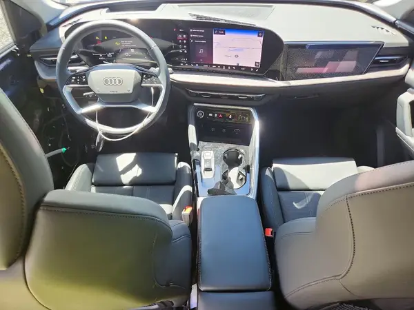 WA1FAAGU8S2117042 2025 AUDI Q5 - Image 8