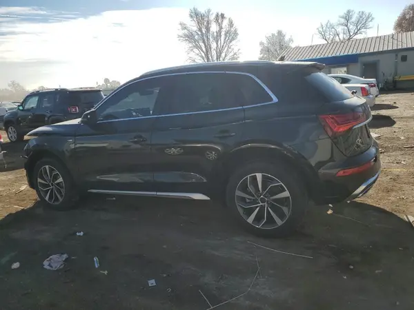 WA1FABFY5N2048986 2022 AUDI Q5 - Image 2