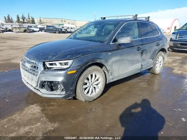 WA1FNAFY0J2090393 2018 AUDI Q5 - Image 2