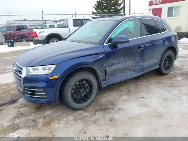 WA1FNAFY0J2125935 2018 AUDI Q5 - Image 2