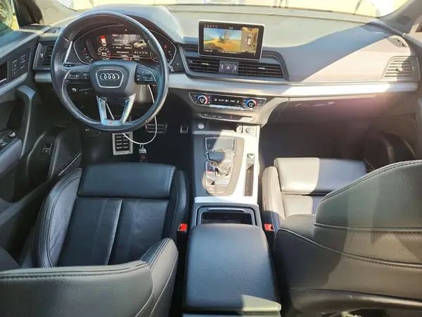 WA1FNAFY0L2083608 2020 AUDI Q5 - Image 8