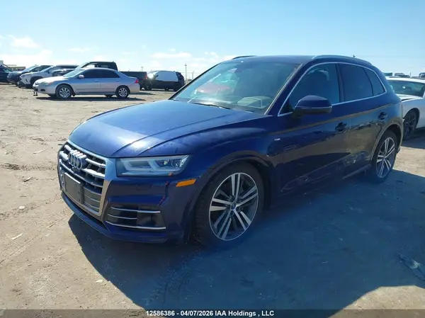 WA1FNAFY1J2037198 2018 AUDI Q5 - Image 2