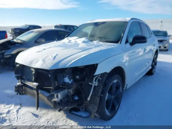 WA1FNAFY1L2033431 2020 AUDI Q5 - Image 2