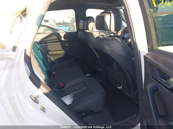 WA1FNAFY1L2033431 2020 AUDI Q5 - Image 8