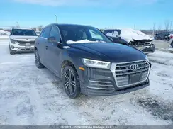 WA1FNAFY2J2199986 2018 AUDI Q5