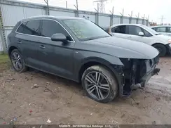 WA1FNAFY4J2047451 2018 AUDI Q5
