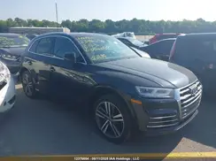 WA1FNAFY4J2054058 2018 AUDI Q5