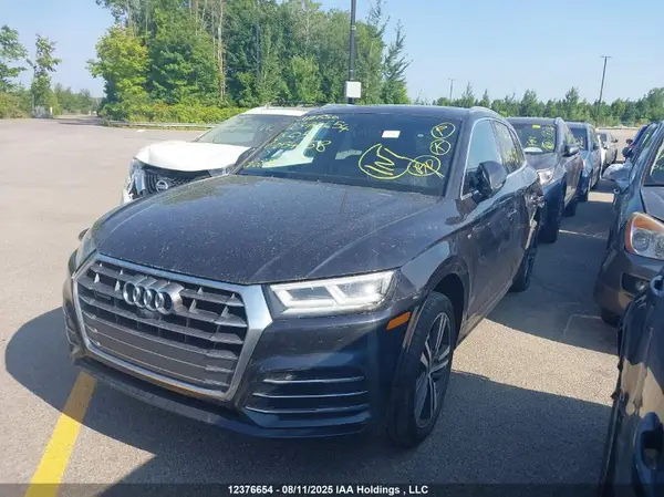 WA1FNAFY4J2054058 2018 AUDI Q5 - Image 2