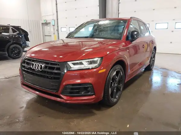 WA1FNAFY4L2003677 2020 AUDI Q5 - Image 2