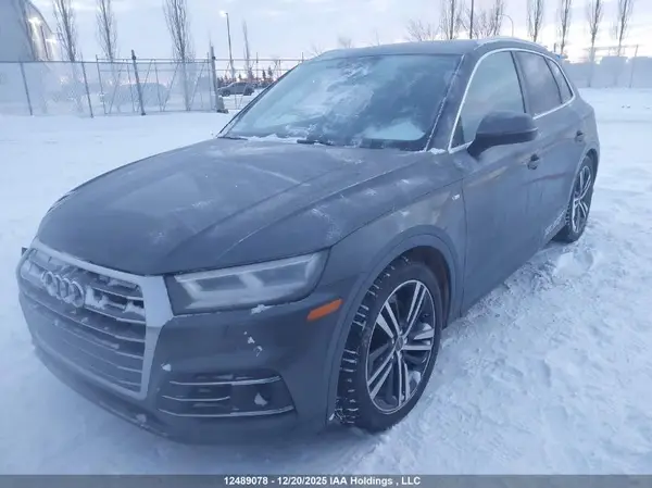 WA1FNAFY5J2121623 2018 AUDI Q5 - Image 2