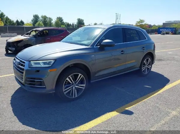 WA1FNAFY5J2222161 2018 AUDI Q5 - Image 2