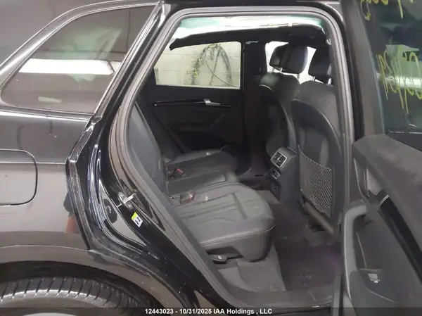 WA1FNAFY5K2024391 2019 AUDI Q5 - Image 8