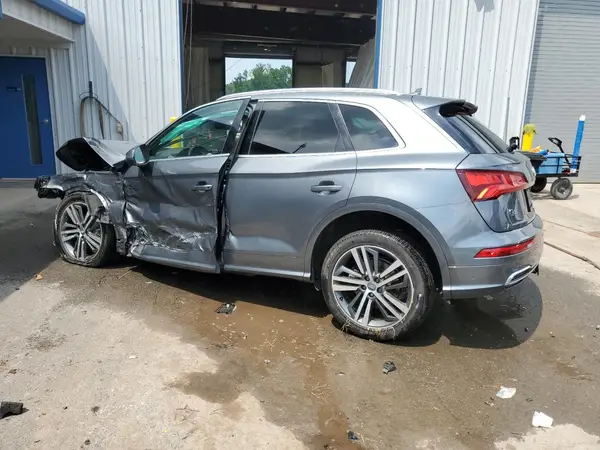 WA1FNAFY5K2091766 2019 AUDI Q5 - Image 2