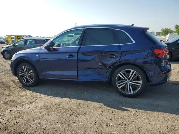 WA1FNAFY5K2131019 2019 AUDI Q5 - Image 2