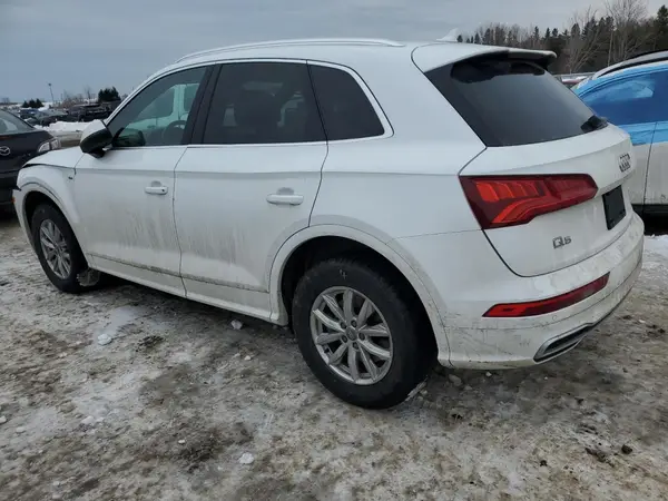 WA1FNAFY6J2047547 2018 AUDI Q5 - Image 2