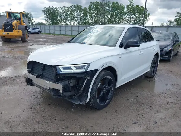 WA1FNAFY6K2063426 2019 AUDI Q5 - Image 2