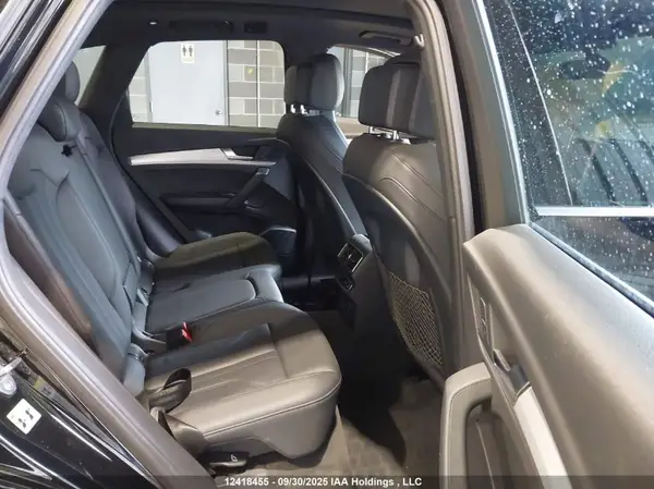 WA1FNAFY7J2132235 2018 AUDI Q5 - Image 8