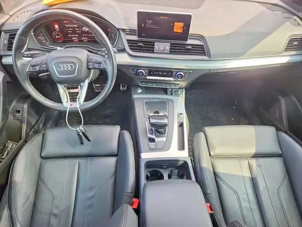 WA1FNAFY7J2198154 2018 AUDI Q5 - Image 8