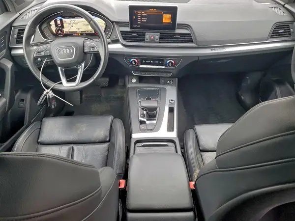 WA1FNAFY7L2097862 2020 AUDI Q5 - Image 8