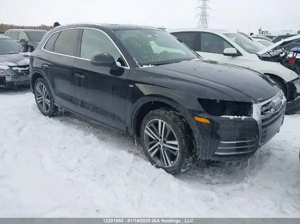 WA1FNAFY8J2049851 2018 AUDI Q5 - Image 1