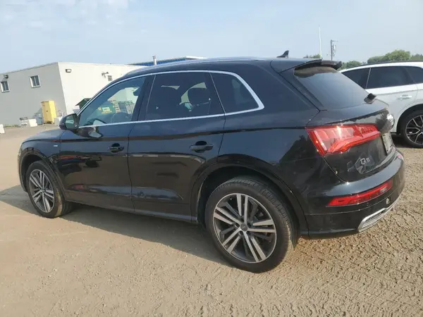 WA1FNAFY9J2199581 2018 AUDI Q5 - Image 2