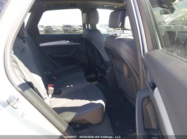 WA1FNAFY9K2105698 2019 AUDI Q5 - Image 8