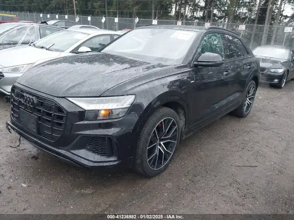 WA1FVAF10KD017985 2019 AUDI Q8 - Image 2