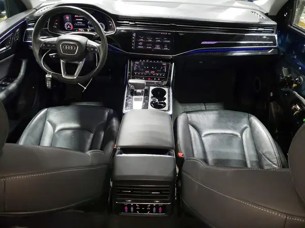 WA1FVAF10KD027352 2019 AUDI Q8 - Image 8