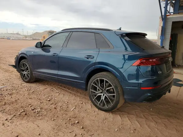 WA1FVAF10KD029702 2019 AUDI Q8 - Image 2