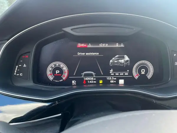 WA1FVAF10KD038478 2019 AUDI Q8 - Image 8