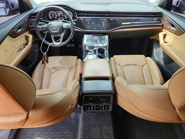 WA1FVAF10KD038786 2019 AUDI Q8 - Image 8