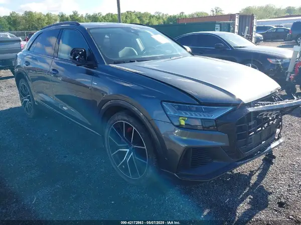 WA1FVAF10LD005451 2020 AUDI Q8 - Image 1