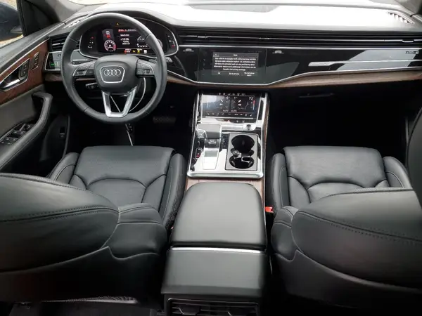 WA1FVAF10LD010147 2020 AUDI Q8 - Image 8