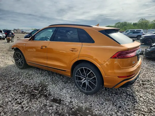 WA1FVAF11KD004582 2019 AUDI Q8 - Image 2