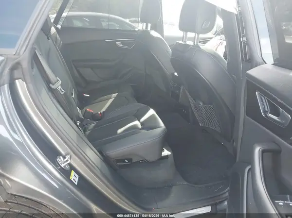 WA1FVAF11KD022743 2019 AUDI Q8 - Image 8